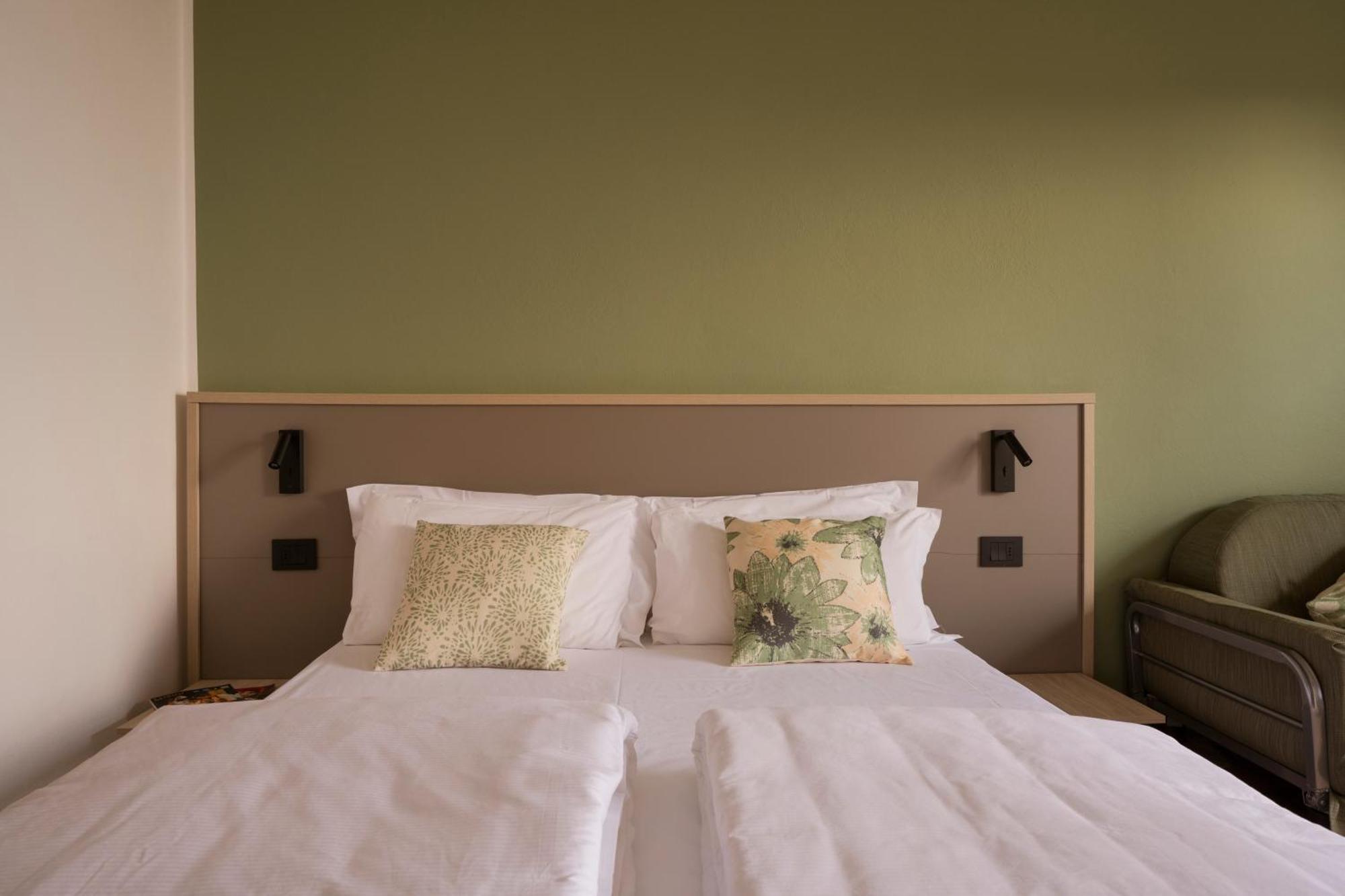 לימונה סול גרדה Hotel Coste מראה חיצוני תמונה
