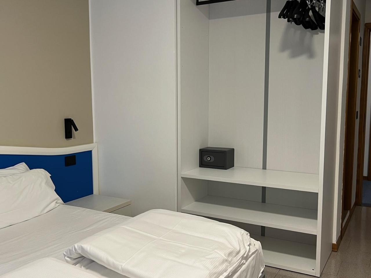 לימונה סול גרדה Hotel Coste מראה חיצוני תמונה